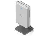 Ubiquiti Точка за достъп U7-Pro-Wall, WiFi 7, 1x2.5GbE, 6 GHz, без PoE адапт., стена - access point