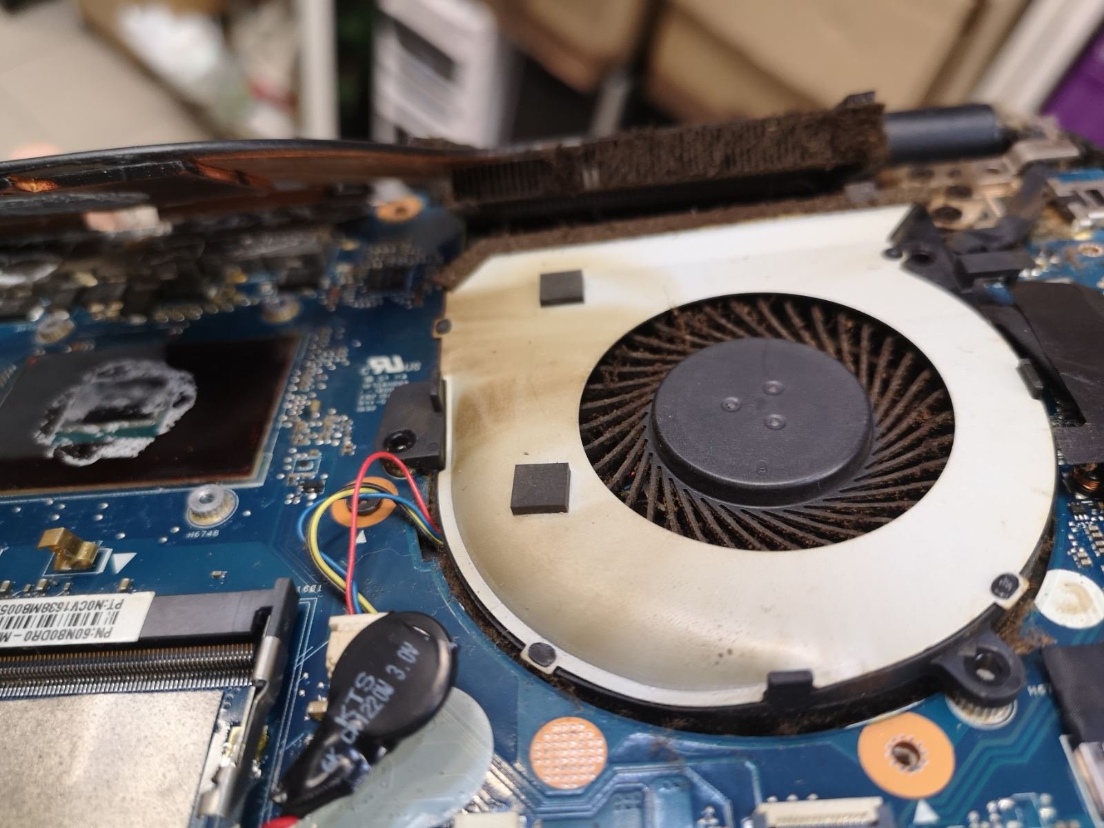 laptop-hw-clean-122024-1.jpg