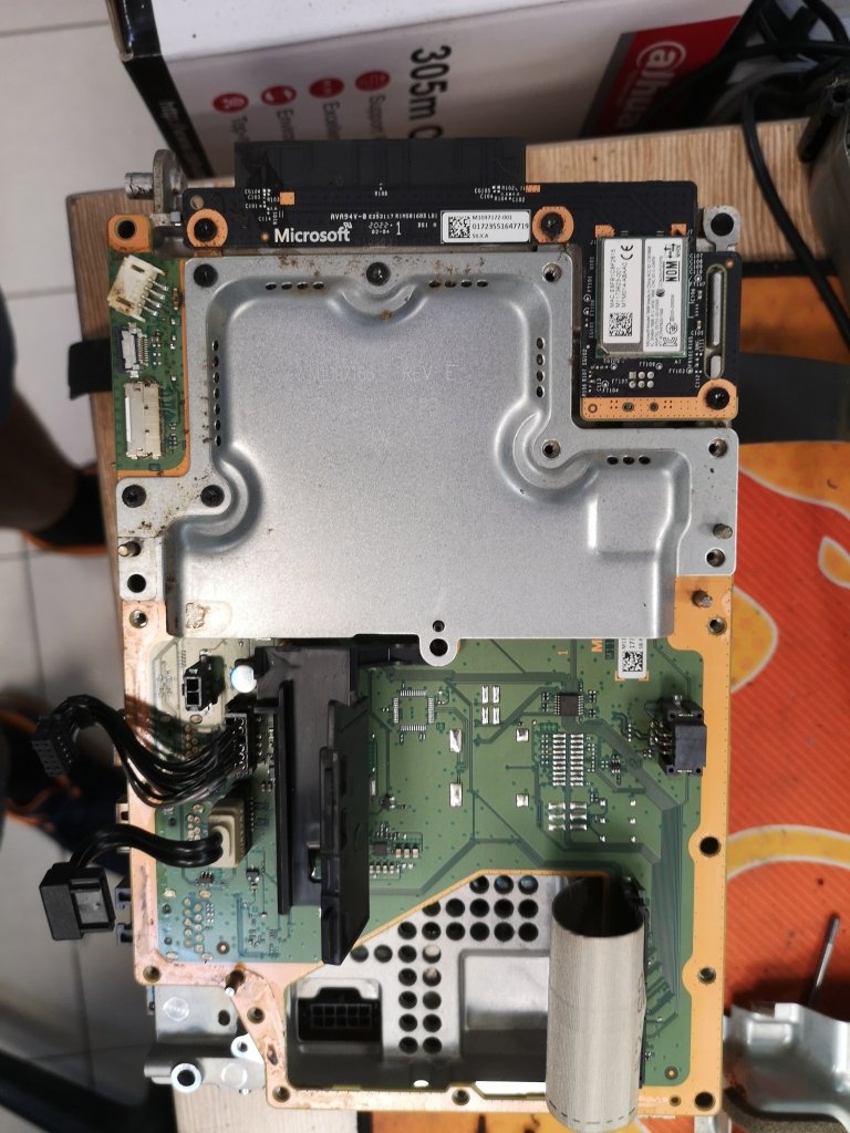 XboxSeriesX-hardware-cleaning-217.jpg